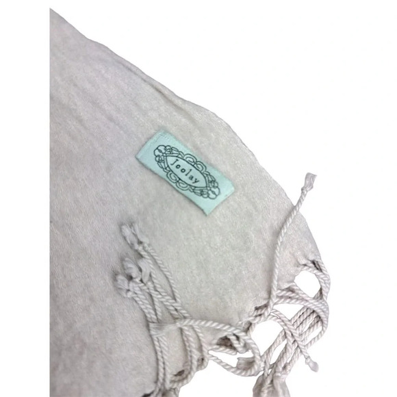 Jeolay Luxury Cashmere-Silk Blend Wrap Scarf Shawl - Soft Beige Fringe ends - Picture 8 of 14